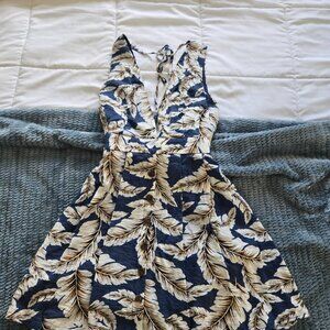 Blush J Blue/White Tropical Print Tie Dress - Small
